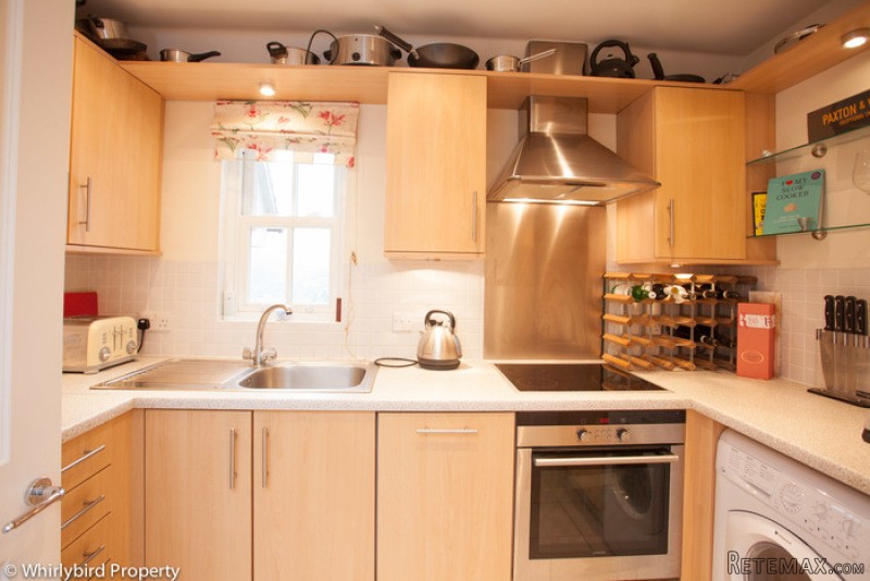 Poundfield Lane, Cookham, Berkshire.. - 2