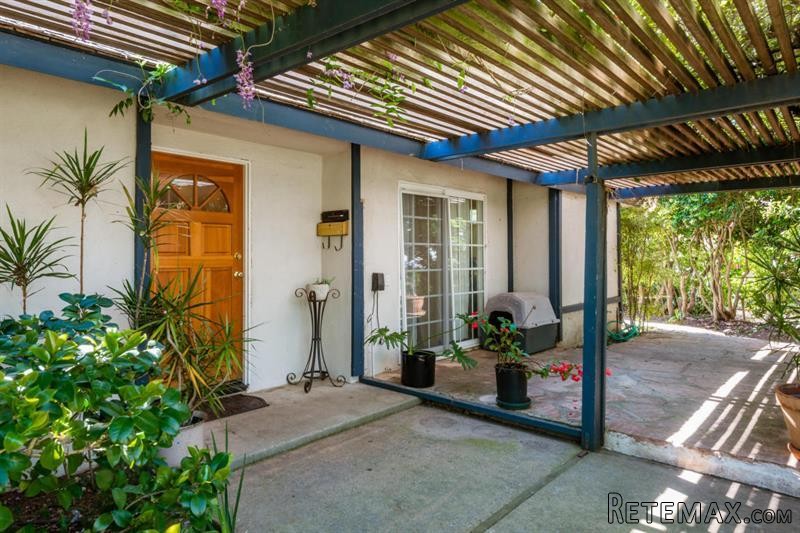 3 bedroom House For Sale: 5549.. - 2