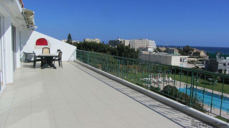 3 Bedrooms - Penthouse - Limassol - For..