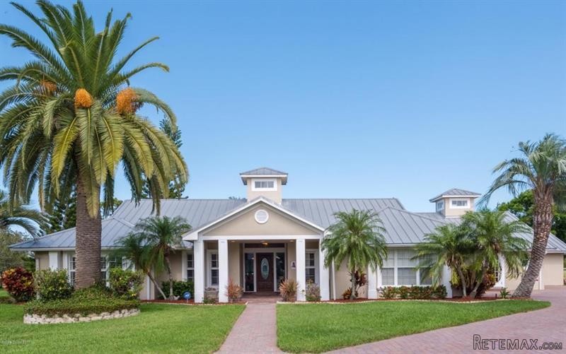 4 bedroom Detached House For Sale: 491..
