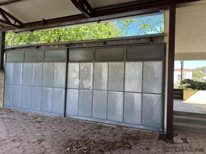 Matulji-poslovni prostor 400m2 sa 680 m2okućnice - 9