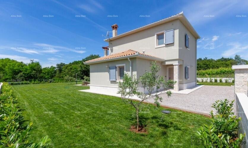 Prodaje se luksuzna vila u Labinu sa bazenom!