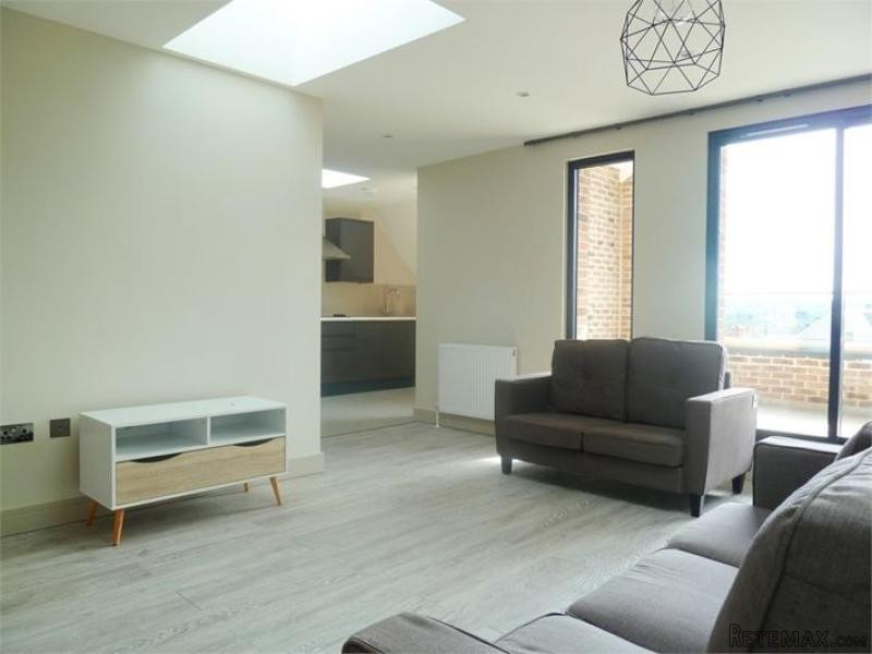 Longview, Amesbury Avenue SW2 3BL