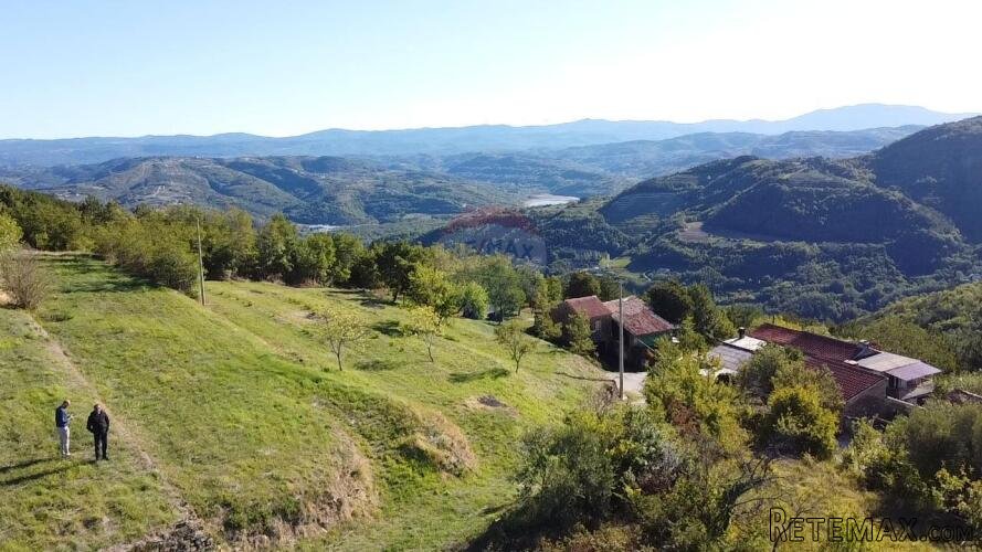 Motovun okolica, građevinski i poljoprivredni teren lijepog - 3