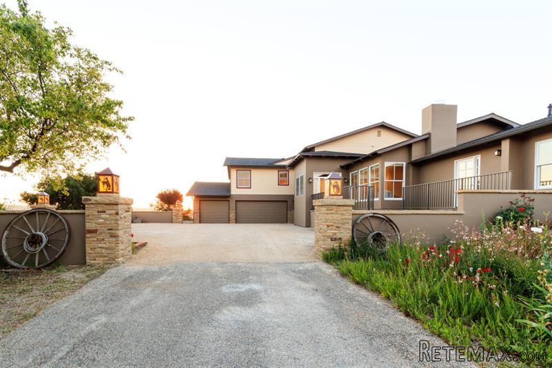 5 bedroom House For Sale: 3235 Calle.. - 2