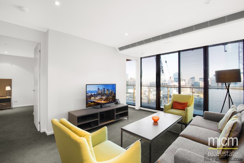 21st Floor Epic Stunner Has It All!