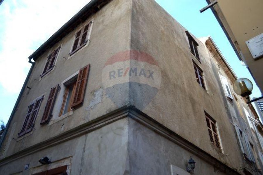 Renovirana kuća i poslovni prostor u starom gradu - iznimna - 7