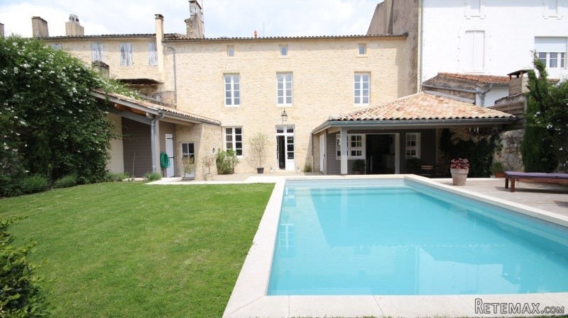 Stunning Town House with 5 Ensuite.. - 2
