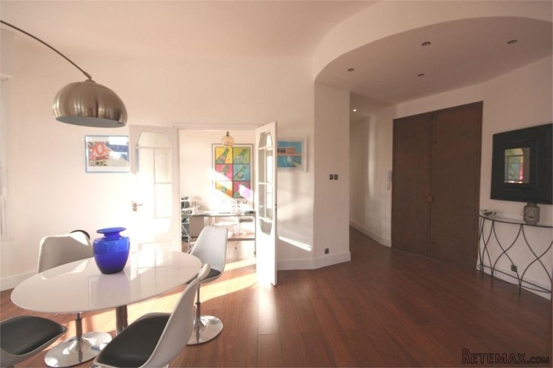 Superb Entirely Renovated 3 Bed.. - 2