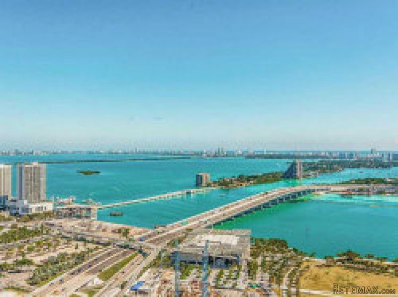 900 Biscayne Bl, Unit 4310, Miami, Fl..