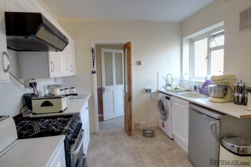 2 bedroom, Semi-detached House house.. - 2