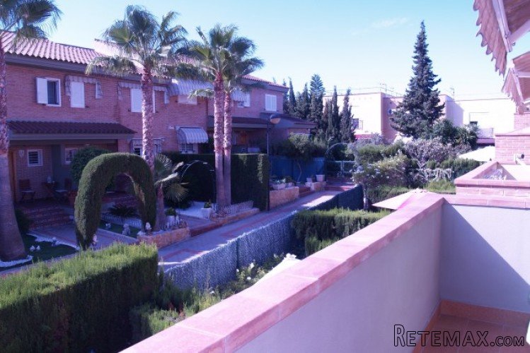 Distance to sea 15 min walk (flat area of Albir).3.. - 2