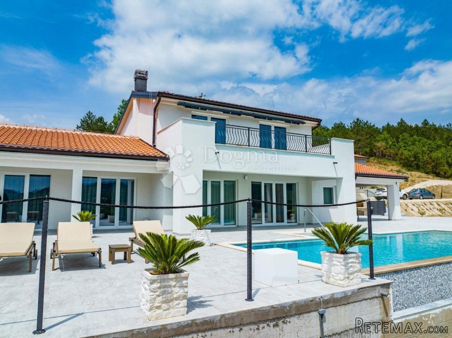 LUKSUZNA VILLA NA OSAMI - 4