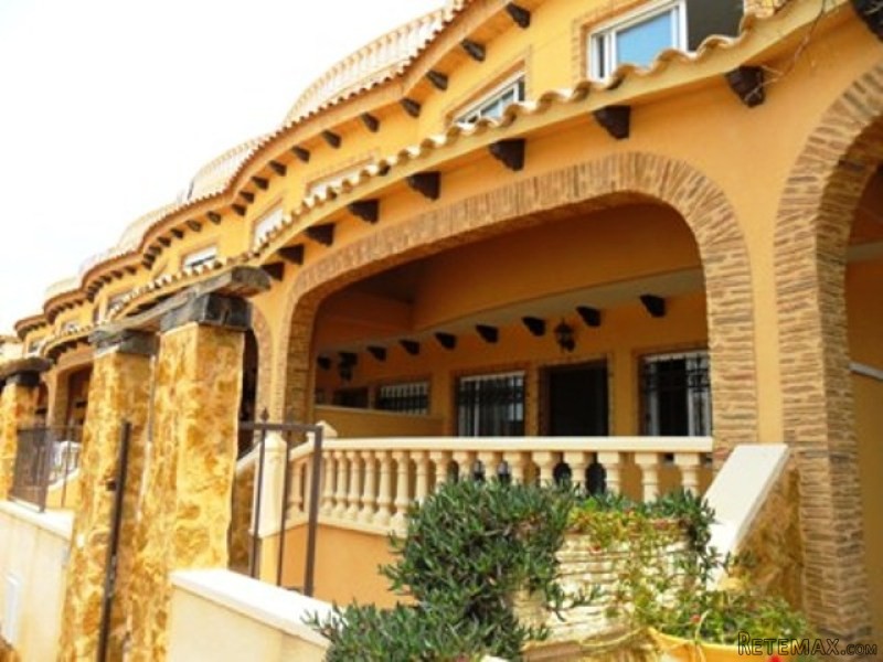 Townhouse For Sale In Guardamar Del..