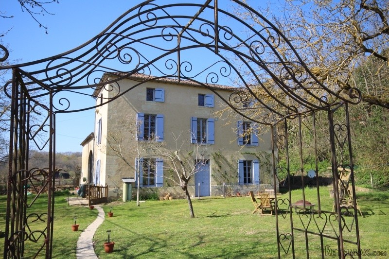 Beautiful Formal Stone Family Home with..