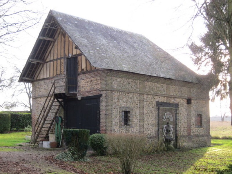 Stunning and Original Country House - 2