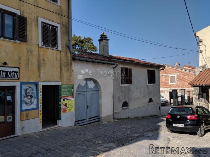 Kuća s okućnicom u srcu romantičnog Motovuna - 3