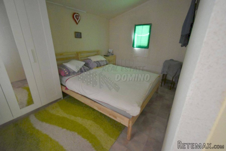 Kuća na velikom zemljištu 100 m od mora!! Uvala Soline! - 14