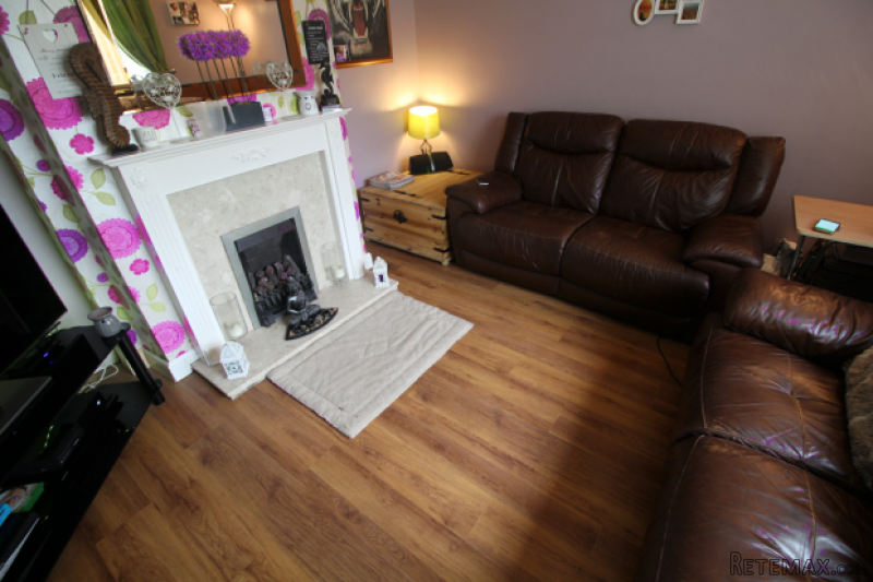 3 bedroom, End Of Terrace House house.. - 2