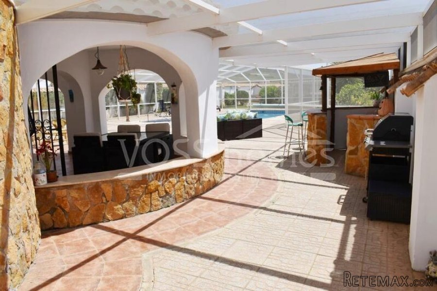 NEW & EXCLUSIVE TO VOSS HOMES - A LUXURY 4 bed, 2 bath.. - 15