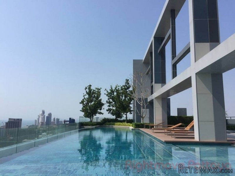 1 Bedroom Condo for sale in Central..