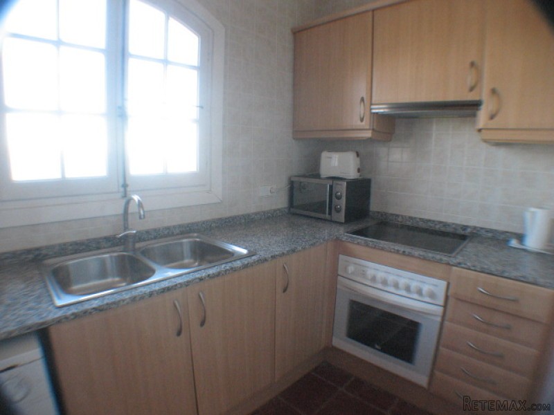 2 Bedrooms Apartment For Sale - 2