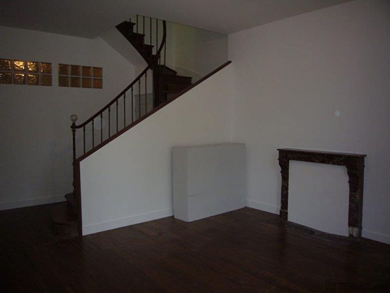 4 apartments in the center-town of..