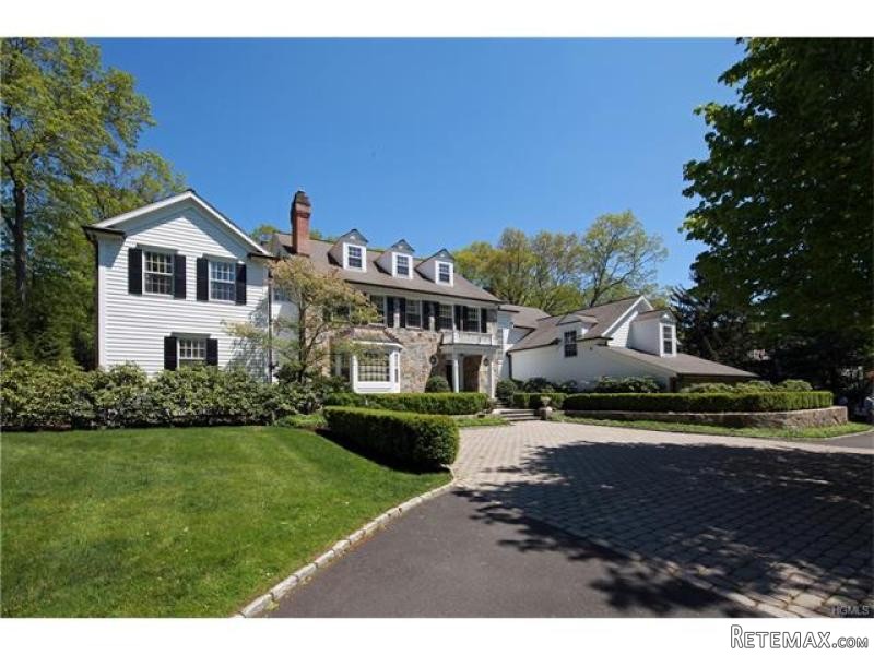 7 bedroom House For Sale: 15 Oakwood..