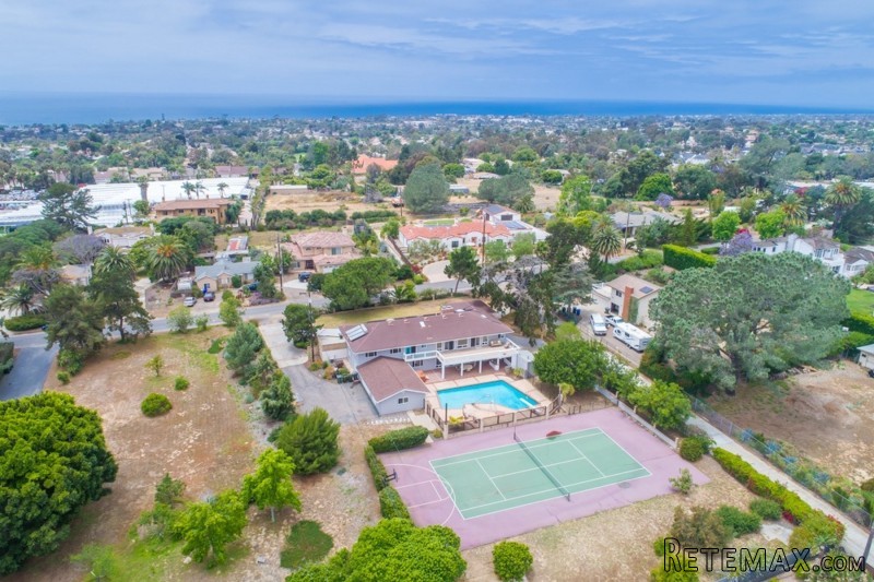 1485 Crest Drive