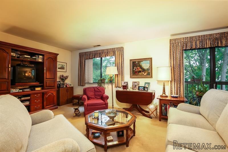 2 bedroom House For Sale: 15 Palmer.. - 2