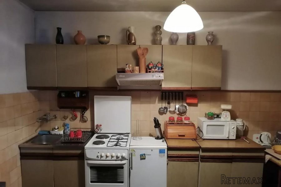 Na prodaju porodicna kuca u Arandjelovcu - 9