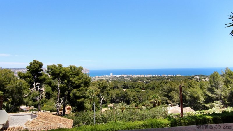 Stunning villa with panoramic sea views - 2