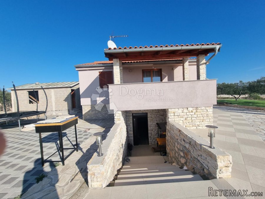 KAMENA VILLA NA OSAMI SA BOŽANSTVENIM POGLEDOM!!! - 10