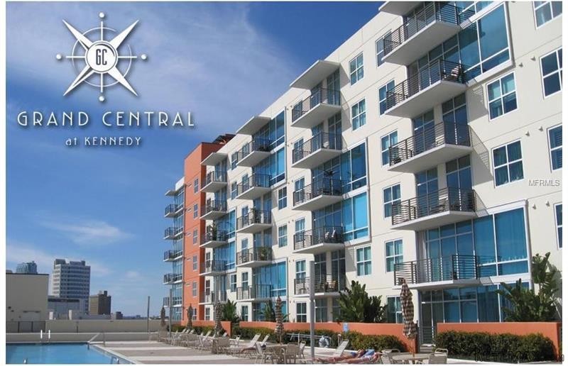 2 bedroom Property For Sale: 1120 EAST..
