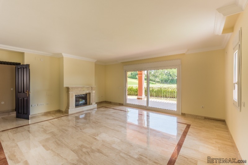 New Built Front Line Golf Villa - 2