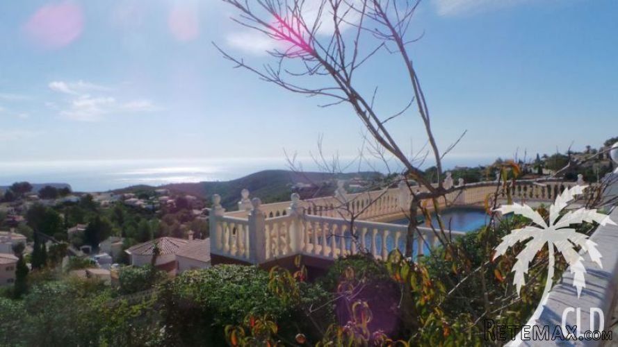 Traditional style villa built on a large plot of 968m2 on.. - 3