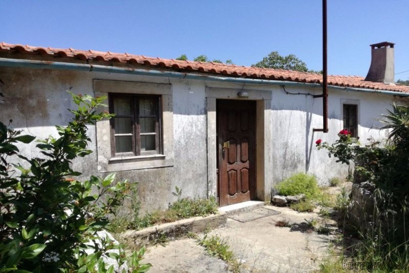 Traditional 2 bedroom Stone House Ansiao