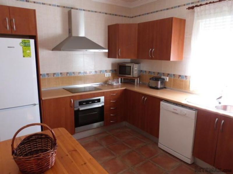 3 bedroom, 2 bathroom Villa, (build 95.. - 2