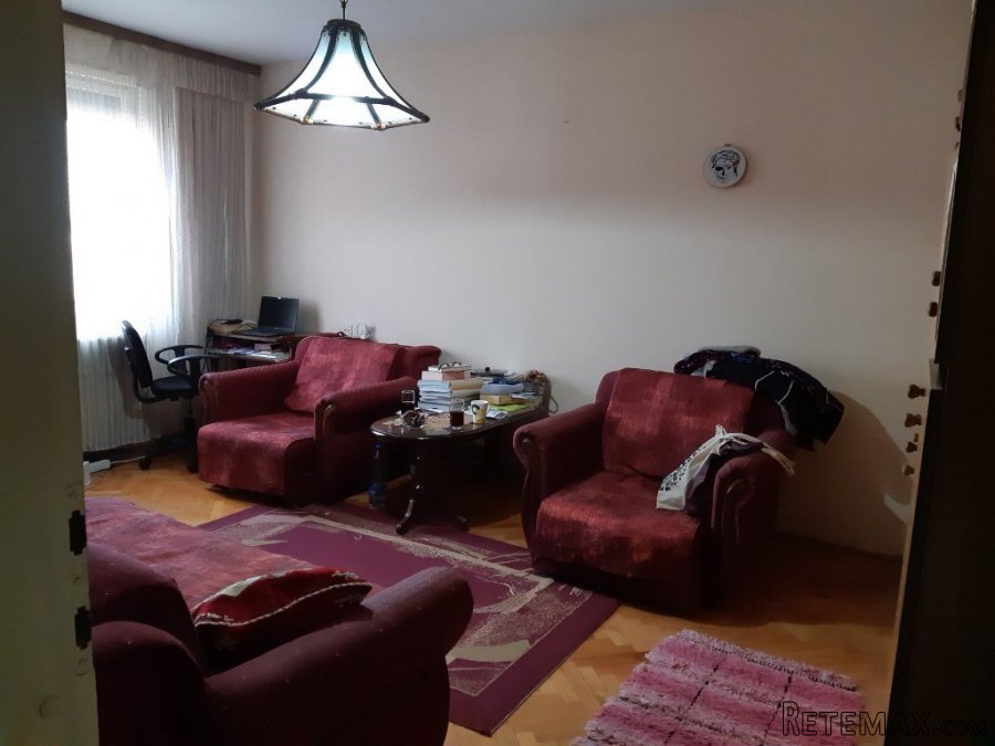 Komforan jednosoban stan na Tesli Pančevo