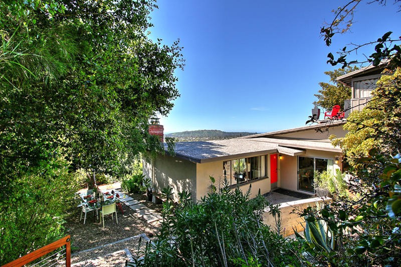 2 bedroom House For Sale: 2711 Exeter Pl - 2
