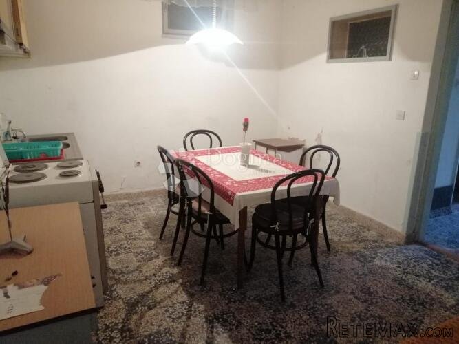 ŠIBENIK, stan u centru sa pogledom na more - 8