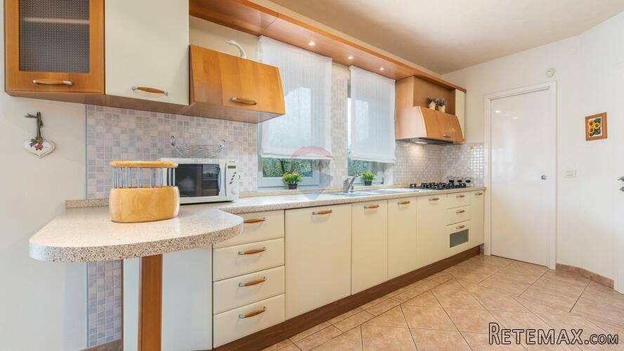 POREČ-luksuzna vila s bazenom - 10