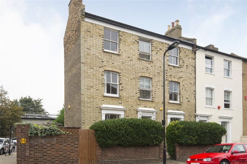 Property - London - For Sale