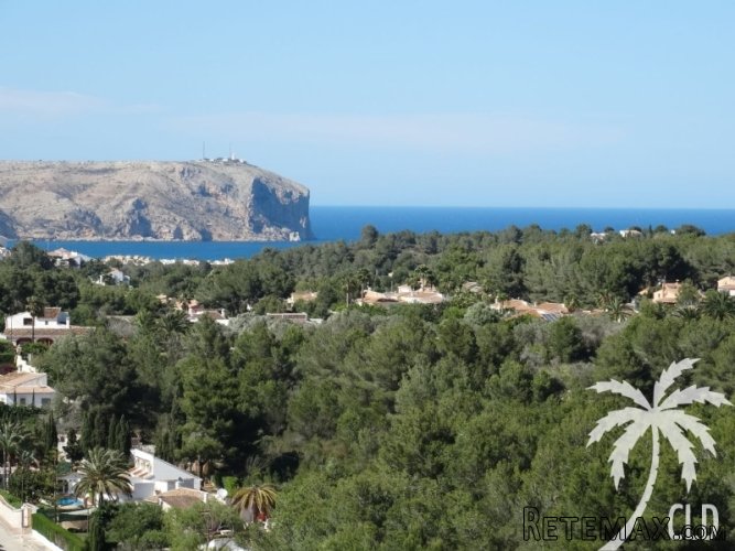Well located villa, built in 2000, at the end of a cul de.. - 2