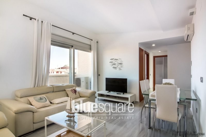 3-Bedroom Duplex close to the beach in.. - 2