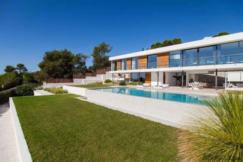 Contemporary designer villa with sea.. - 2