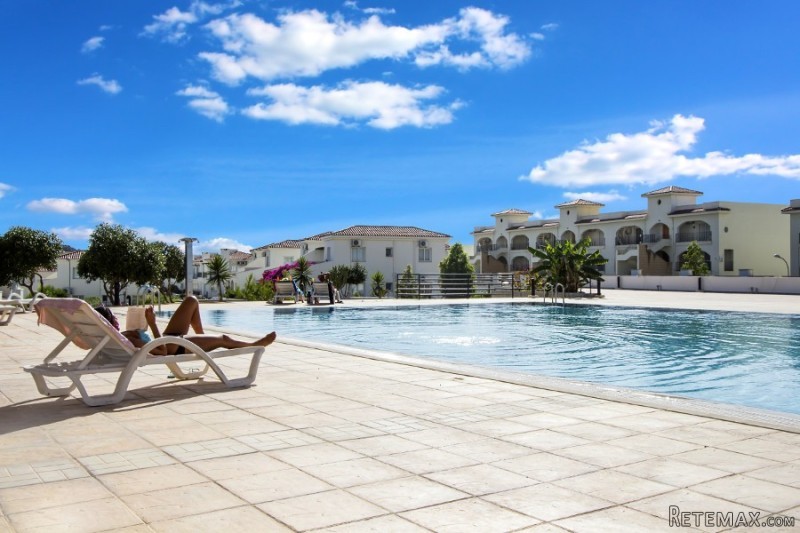 East Coast Hillcrest Apartment - 2 Bed - 2