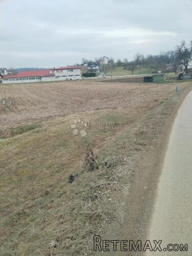 Građevinsko zemljište na prodaju - 3