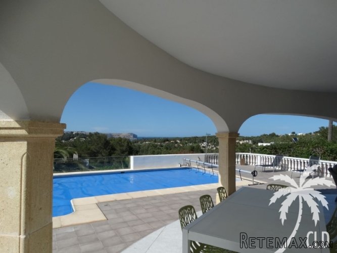 Well located villa, built in 2000, at the end of a cul de.. - 4