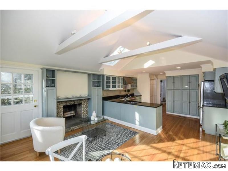 5 bedroom House For Sale: 22 MERIDIAN.. - 2